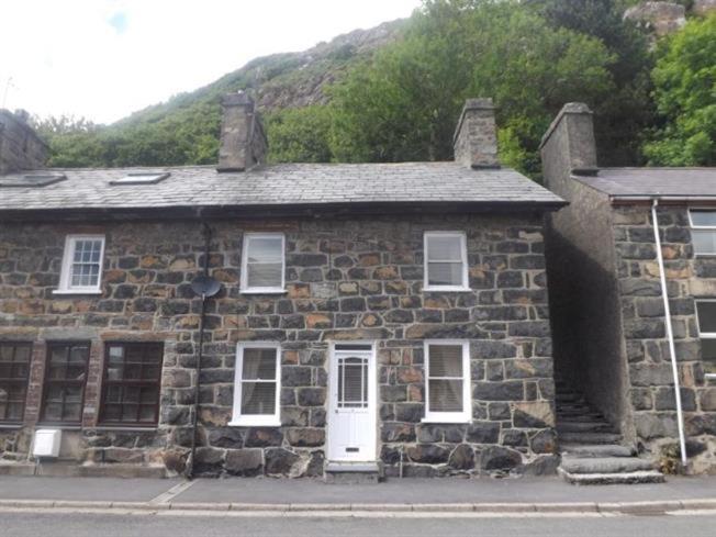 3 Bed Cottage Tremadog Экстерьер фото