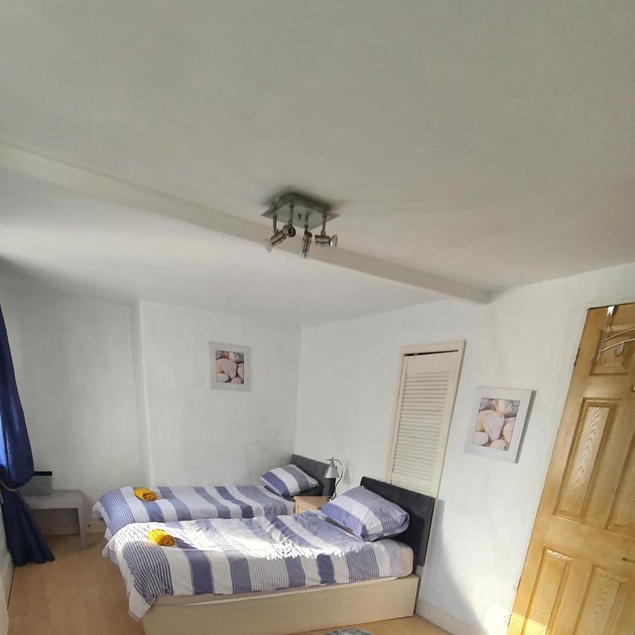 3 Bed Cottage Tremadog Экстерьер фото